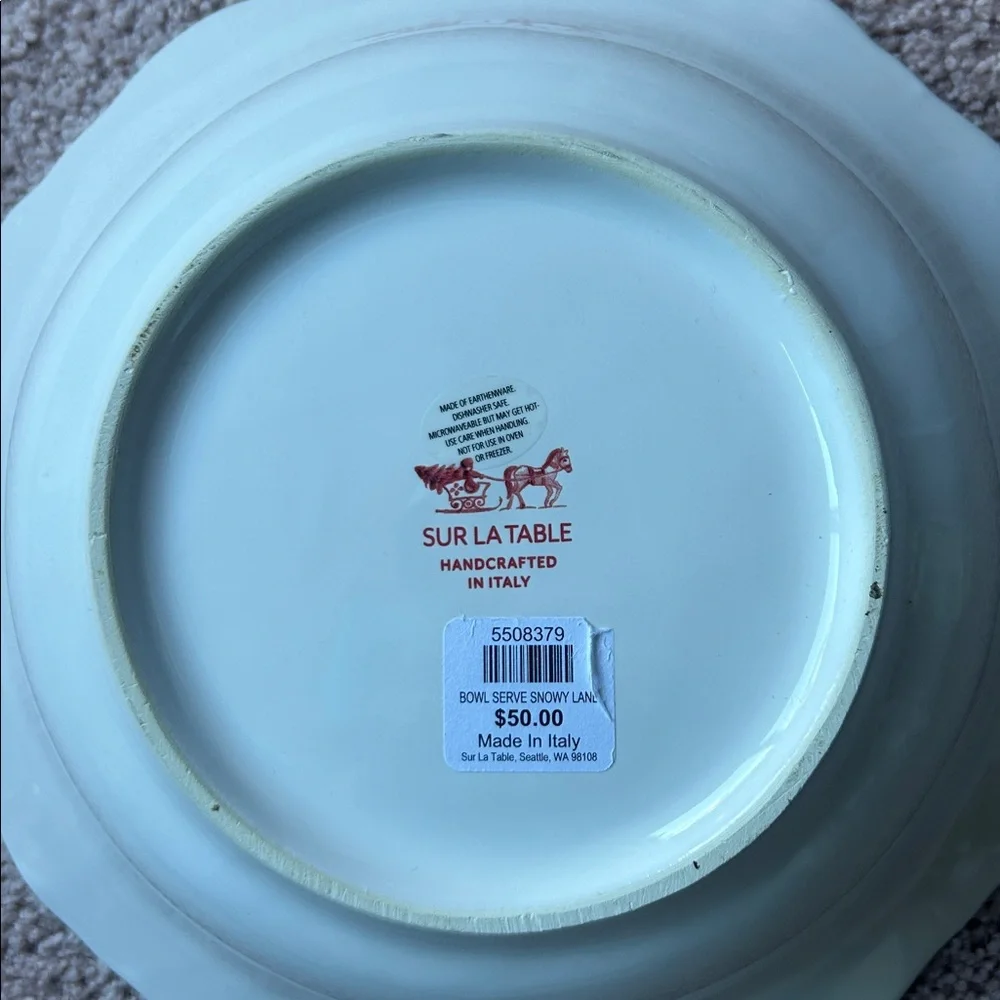 NWT. Sur La Table Italian Red and White Christmas Themed Large Serving Bowl.